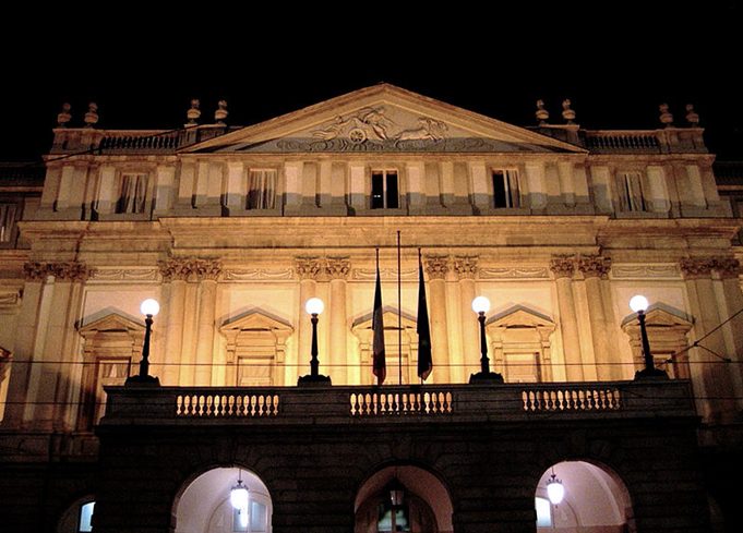1. 라 스칼라 극장 (Teatro alla Scala)